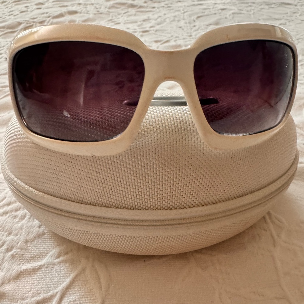 Oakley Cream and White Oversized Sunglasses
